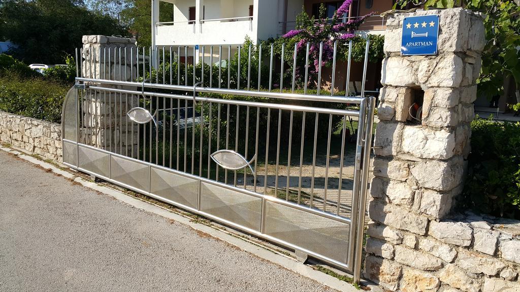 Apartments Villa Oliva Turanj Kültér fotó