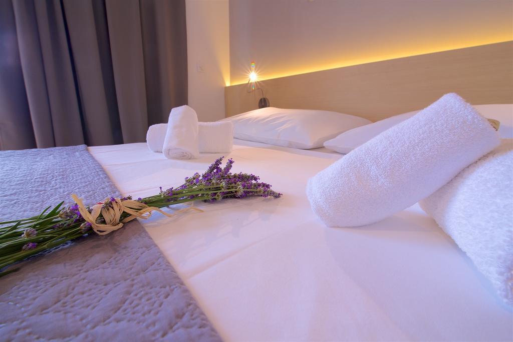 Apartments Villa Oliva Turanj Kültér fotó